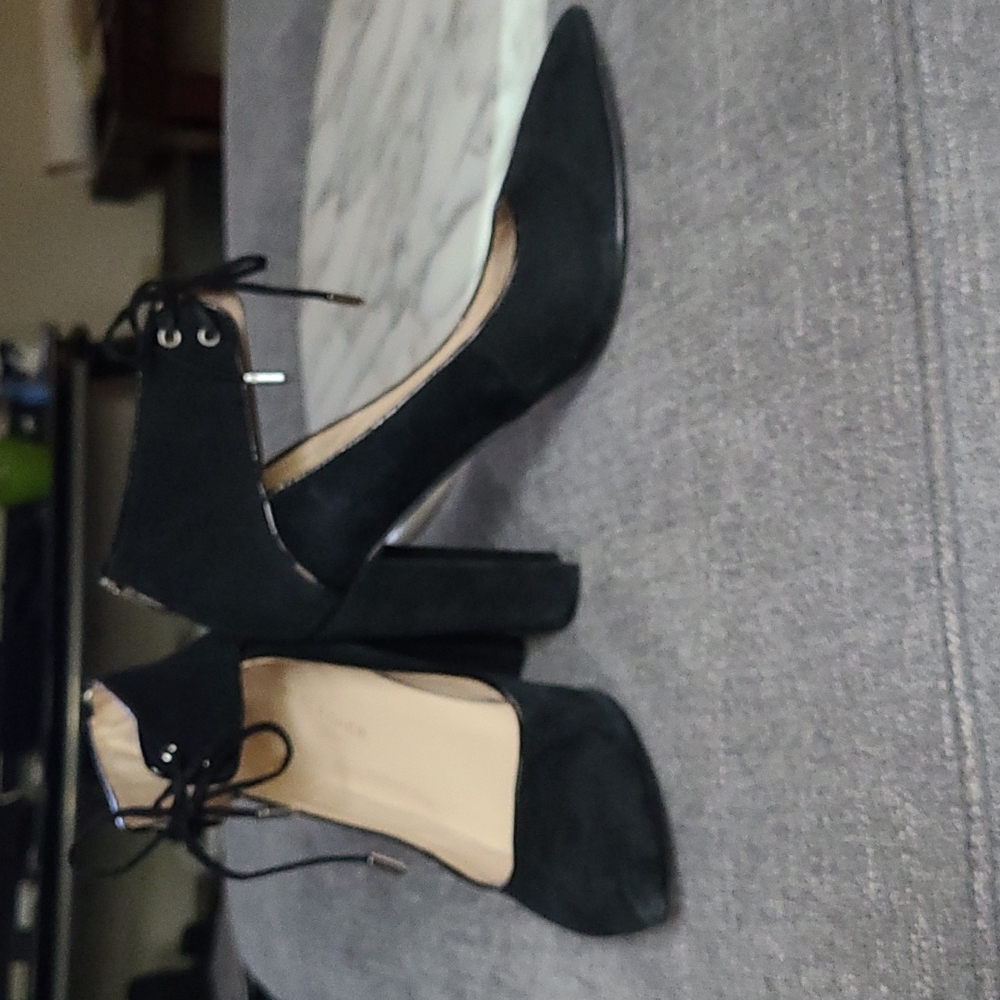 Marc Fisher size 8.5 M Black High heels
